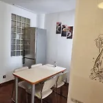 Stephanie Apartment-centru Civic בראשוב