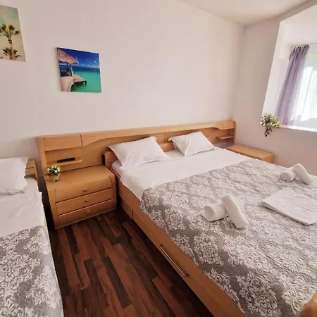 Quarto em Acomodações Particulares Stephanie Apartment-centru Civic Braşov