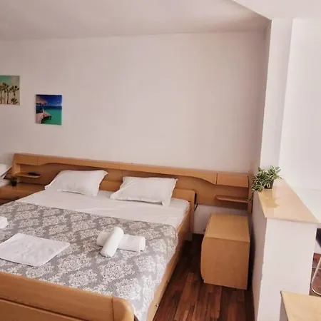 Stephanie Apartment-centru Civic * Brasov