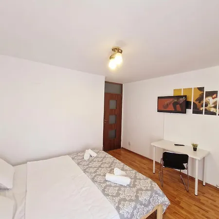 Homestay Stephanie Apartment-centru Civic
