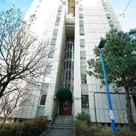 Stephanie Apartment-centru Civic Homestay Brasov