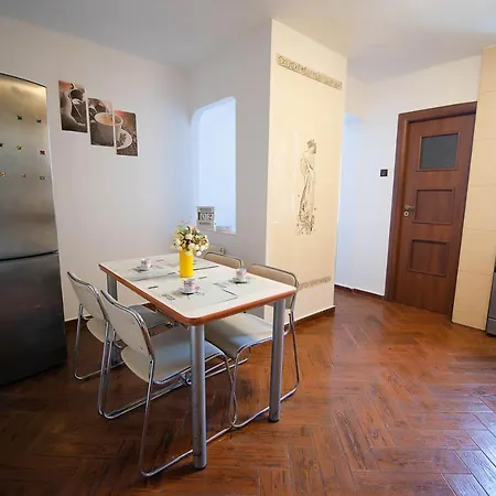منزل للإقامة Stephanie Apartment-centru Civic