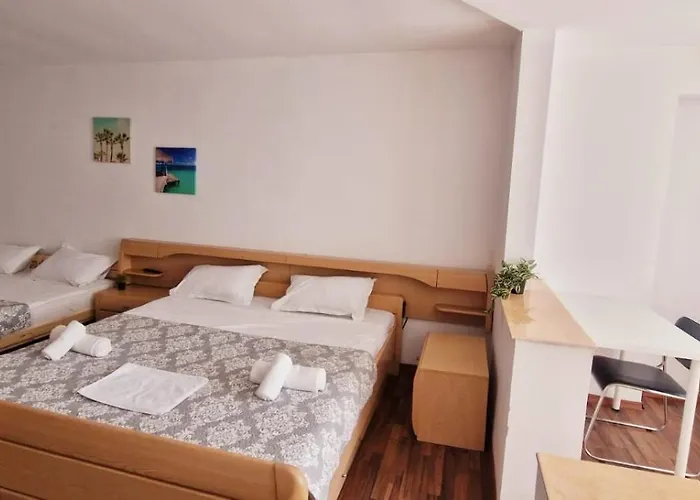 Stephanie Apartment-centru Civic * Braşov