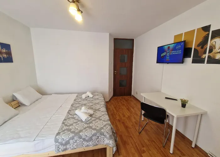 Stephanie Apartment-centru Civic